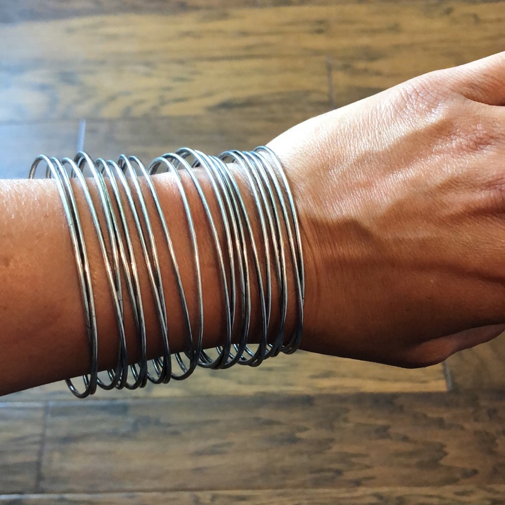 Women’s Silver Wire Bracelet